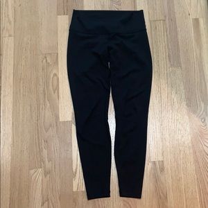 Lululemon Black Wunder Under Leggings